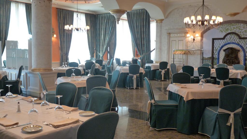 Hotel Topacio